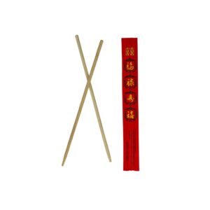 baguettes en bois chinoises, détaché et emballage rouge.