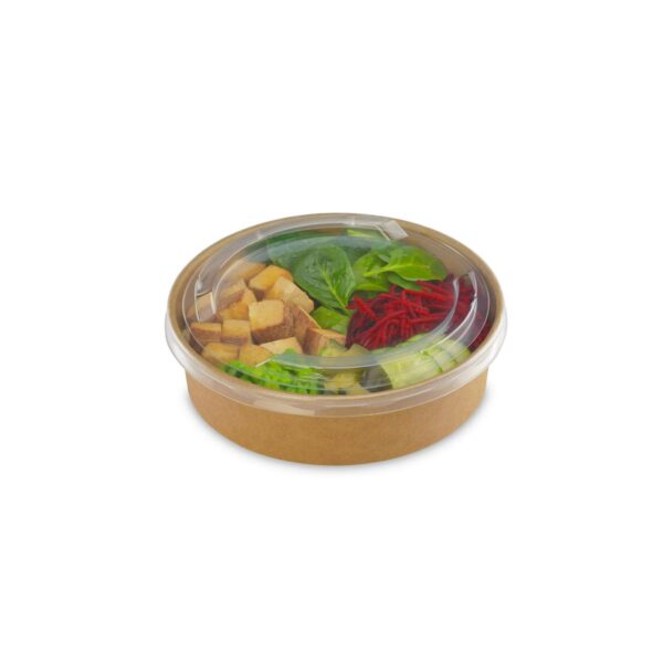 Petite salade dans un pokebowl carton kraft